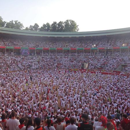 Pamplona Camping Ξενοδοχείο Aizoáin Εξωτερικό φωτογραφία